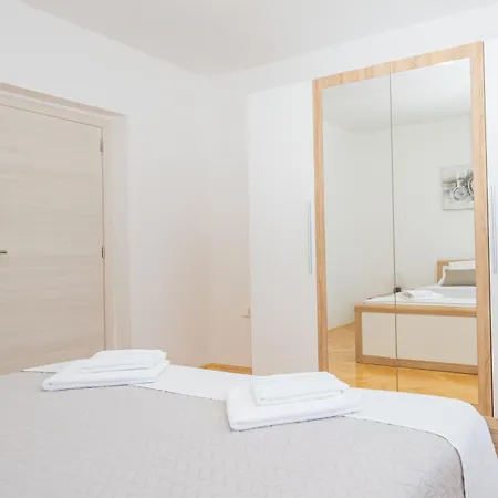 Cimerman Apartment Krk Town